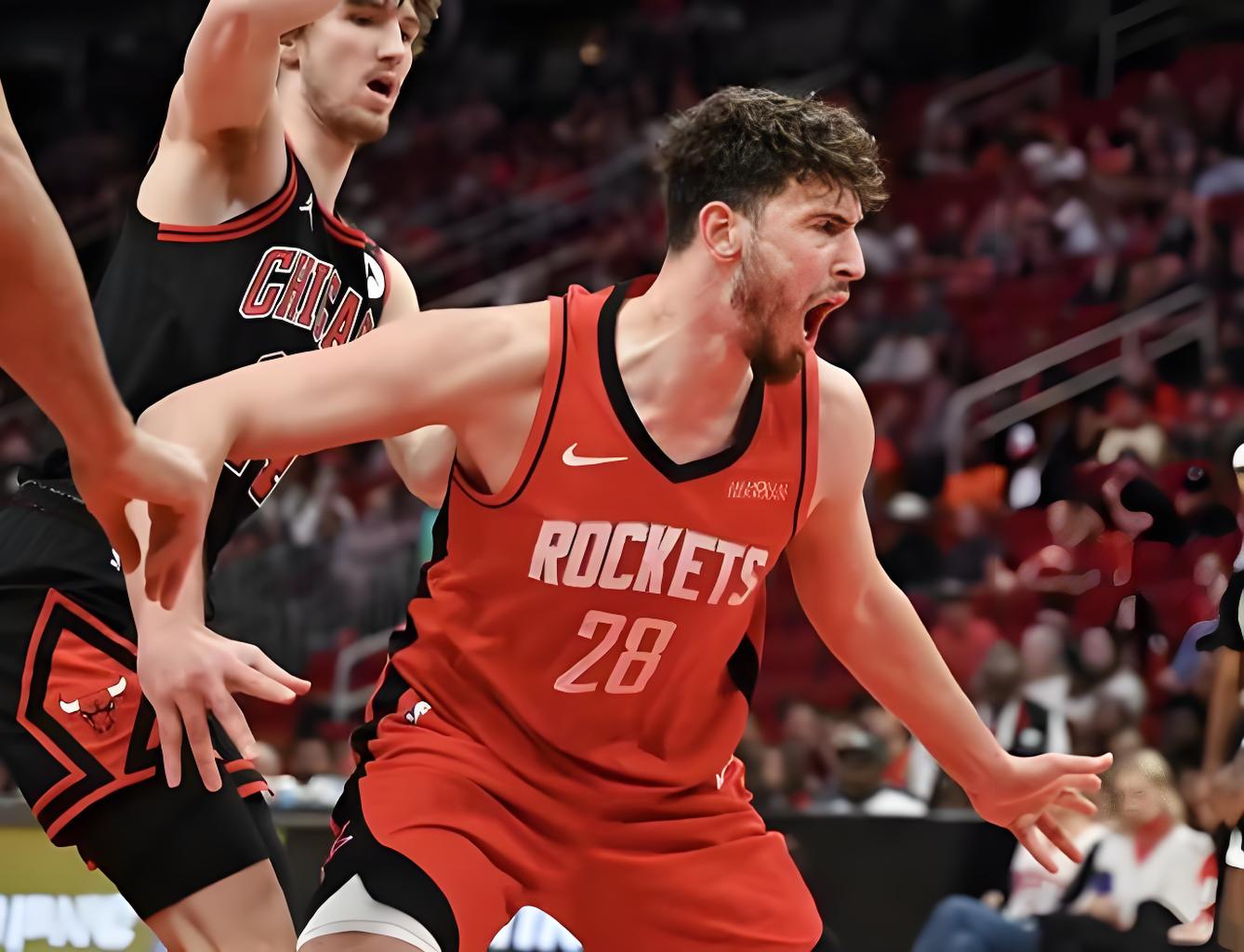 关于休斯敦火箭训练开放日；今晨强势反弹引欢呼；NBA季后赛在即；团队化学反应显著的信息