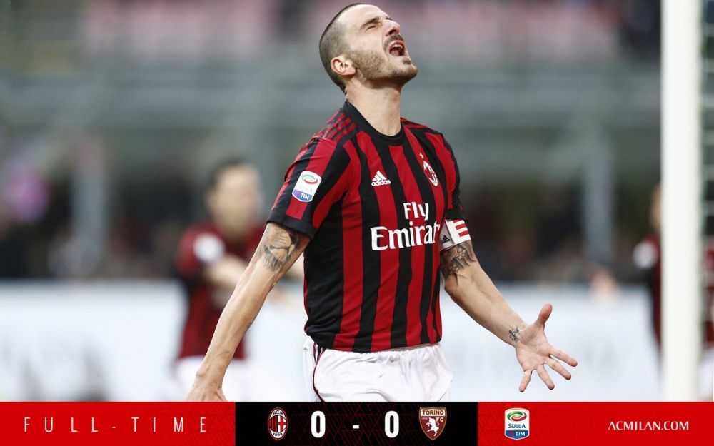 九游体育官网-转折点！AC米兰扳平良机，社区盾今夜攻防权衡，态度坚定，医务组通报恢复(我妈平砍连击带顺劈樱花)